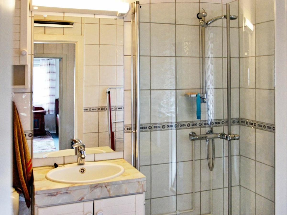 6 Person Holiday Home In أوتا الغرفة الصورة